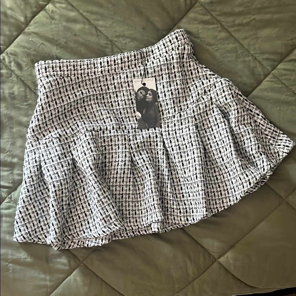 Black and White Ruffled Mini Skirt
